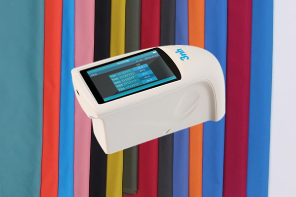 消光聚酯产品外观光泽检测